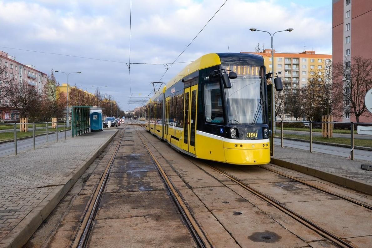 V pondělí se na část Koterovské vrátí automobilová doprava