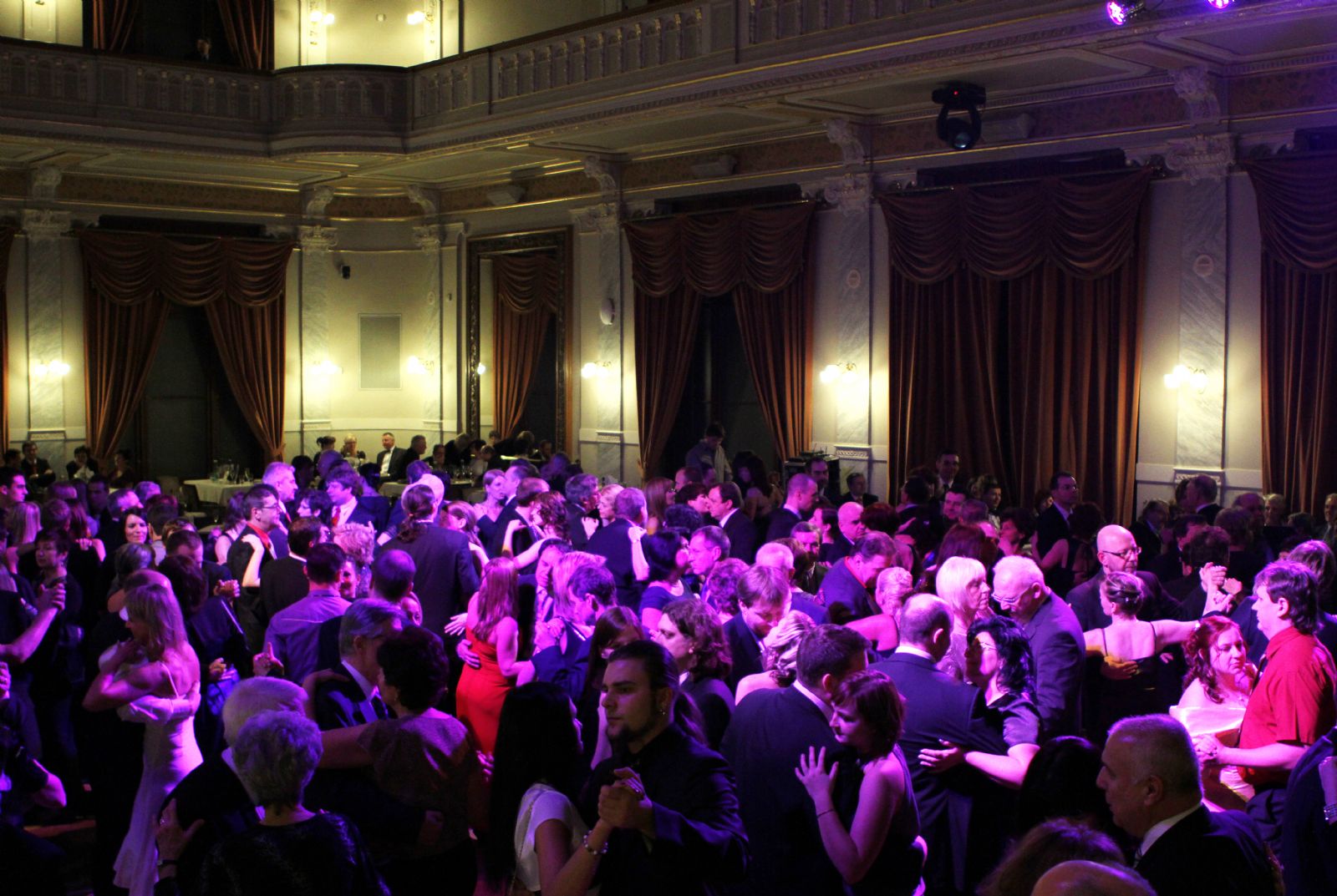 obrázek: Začíná předprodej vstupenek na ples Nadace 700 let města Plzně