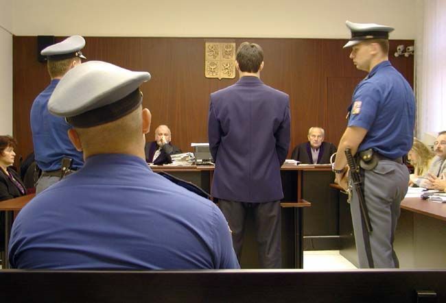 Zaměstnanci soudů v kraji se připojují k celostátní stávce