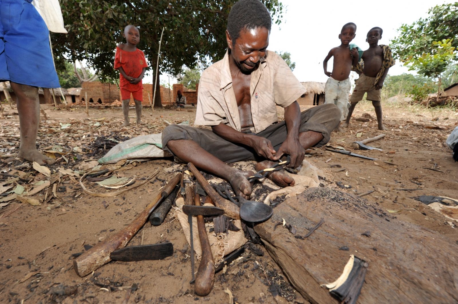 Přednáška Miroslava Širše: Tajemní Makondové z Tanzánie
