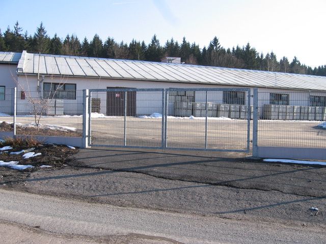 DCK Holoubkov Bohemia má nové oplocení 