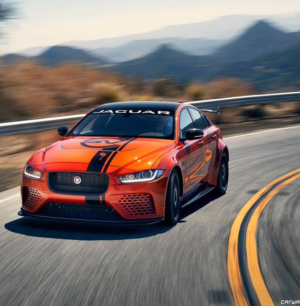 XE PROJECT 8 NA SHOWROOMU