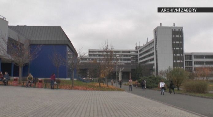 PLZEŇSKÁ 1: Novým děkanem ZČU se stal Miroslav Holeček