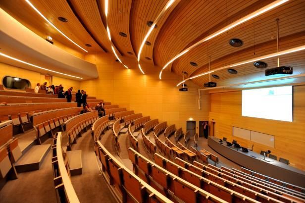 obrázek: Babiš chce, aby se vysoké školy uskromnily, rozzlobil tím Chládka