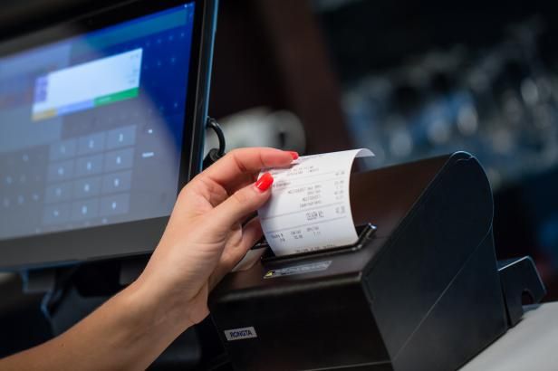 obrázek: Babišova evidence tržeb: Pomoc při výběru daní, nebo kontrola za hranou?