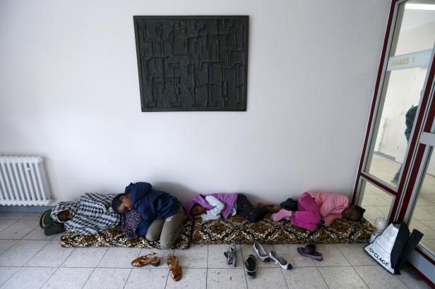 obrázek: Berlín mění pravidla vůči Syřanům – Uprchlíky nevrací za hranice