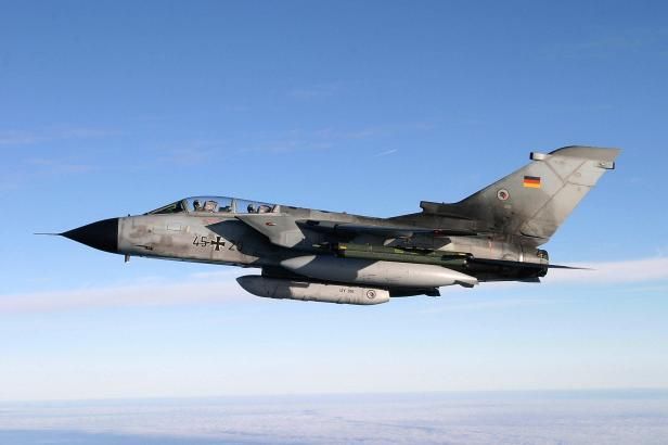 obrázek: Berlín odsouhlasil vojenskou operaci proti Islámskému státu