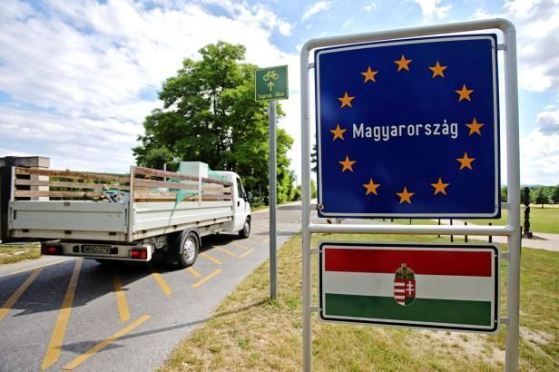 obrázek: Budapešť couvá: Nechceme jen ty uprchlíky, kteří přišli přes Řecko