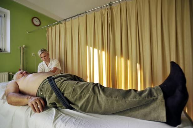 obrázek: Budou první tři dny nemoci placené? ČSSD je pro, zbytek koalice proti