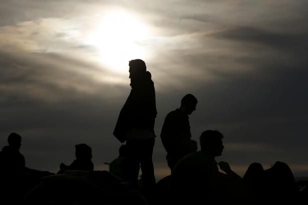 obrázek: Bukurešť na maďarský plán zbudovat na hranici plot reaguje cvičením armády