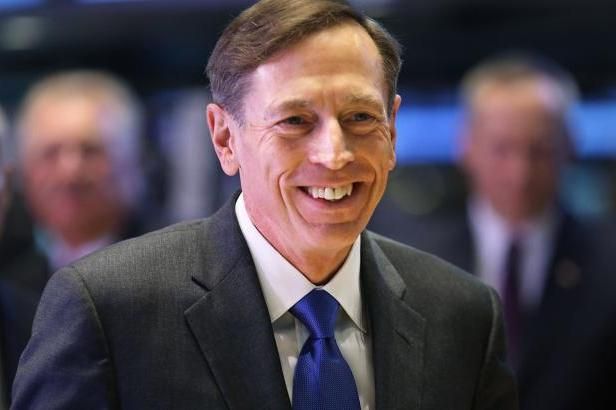 obrázek: Bývalý šef CIA se dohodl s obžalobou, vyhne se soudním tahanicím