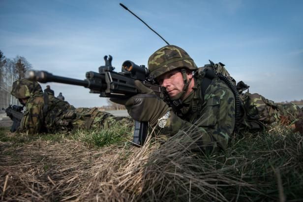 obrázek: Česká armáda poskytne rychlé reakci NATO dalších 360 vojáků