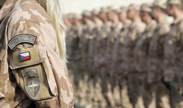 obrázek: Česko zvětší armádu, přijme 1500 nových vojáků