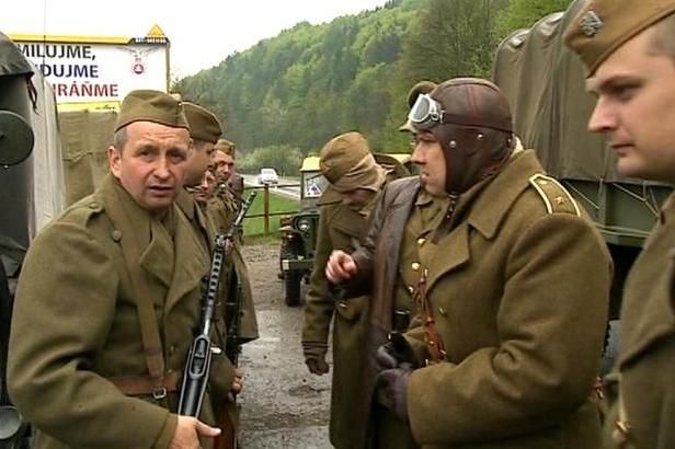 obrázek: Cesta vítězství: Nadšenci po 70 letech kopírují trasu svobodovců