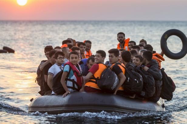 obrázek: Čeští policisté odjeli na Kos – budou registrovat migranty