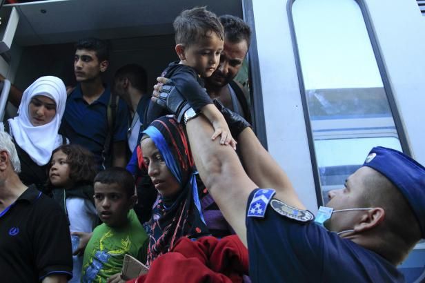 obrázek: Chorvatsko povzbuzuje migranty k páchání trestného činu, zlobí se Budapešť