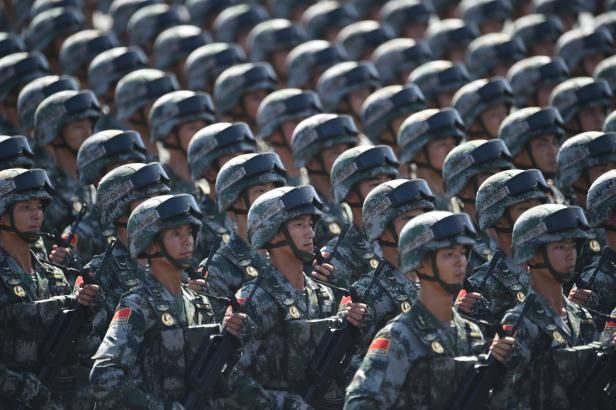 obrázek: Čínskou armádu čeká reforma. Má ukončit její zastaralé vedení v sovětském stylu