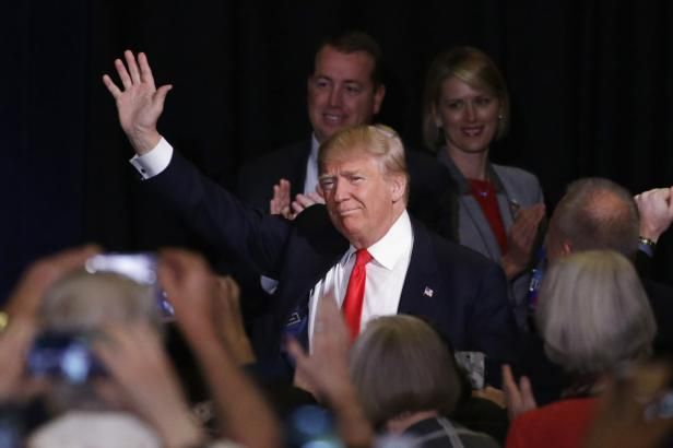 obrázek: CNN: Je dobojováno. Trumpa na cestě k nominaci už nic nezastaví