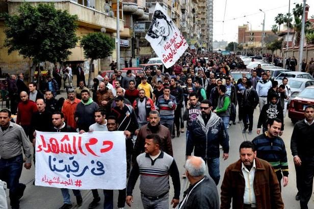 obrázek: Čtvrté výročí revoluce v Egyptě, protesty si vyžádaly mrtvé