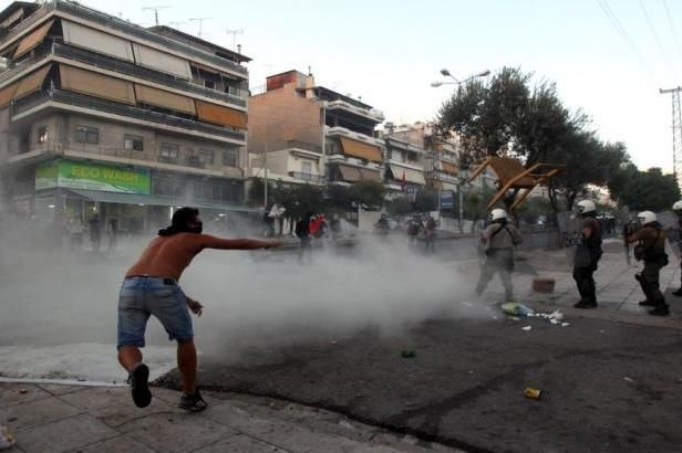 obrázek: Další demonstrace v Aténách, lidé se bouřili proti dohodě s věřiteli