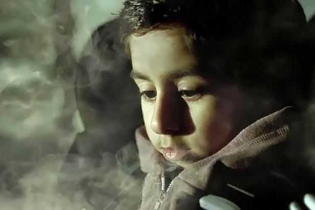 obrázek: Další etapa britského boje s tabákem: Nebude se kouřit v autech s dětmi a ani ve vězení