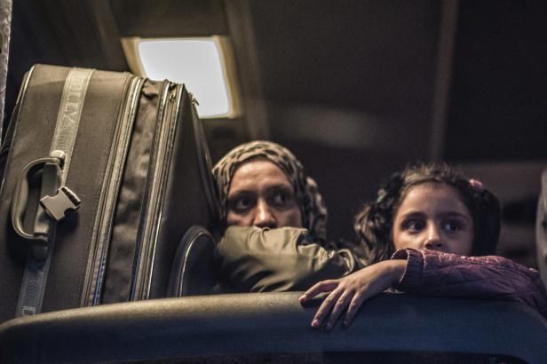 obrázek: Dánové chtějí uprchlíkům zabavovat cennosti – jako za nacismu, zlobí se kritici