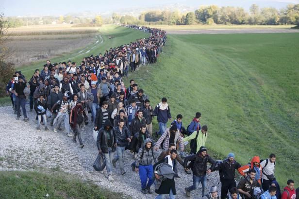 obrázek: Desetitisíce uprchlíků ve Slovinsku, hranice bude střežit armáda