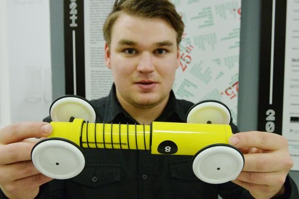 Dětská natahovací autíčka zvítězila v soutěži mladého designu