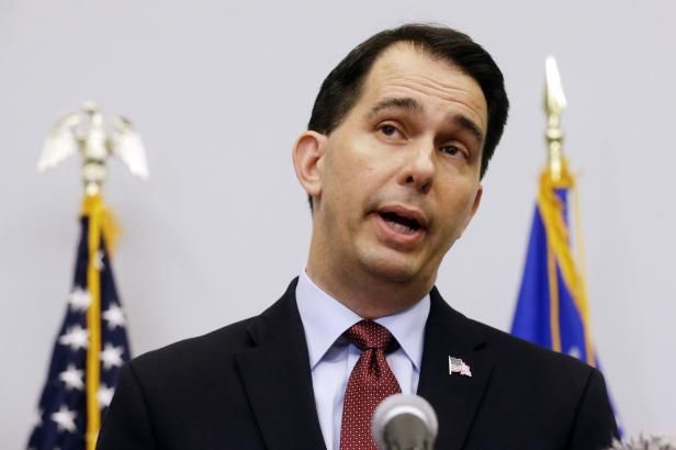 obrázek: Exfavorit republikánů Walker vzdal boj o Bílý dům, nepřímo varoval před Trumpem