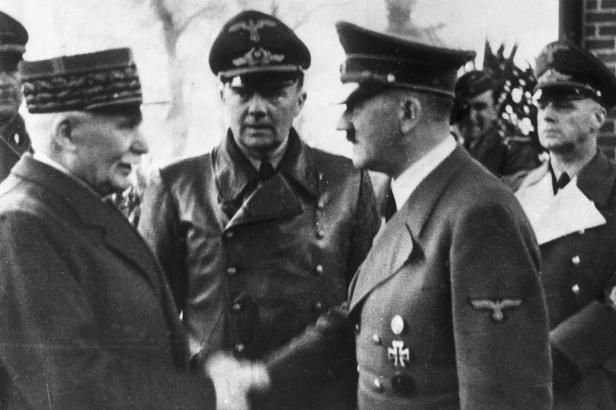 obrázek: Francie otevřela archiv s nacisty kolaborujícího vichystického režimu