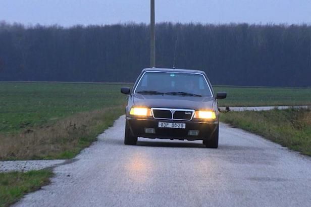 obrázek: Havlova lancia dostala nového majitele i kabát