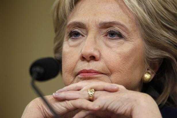 obrázek: Hon na čarodějnice? Kongres griluje Clintonovou kvůli Benghází a e-mailům
