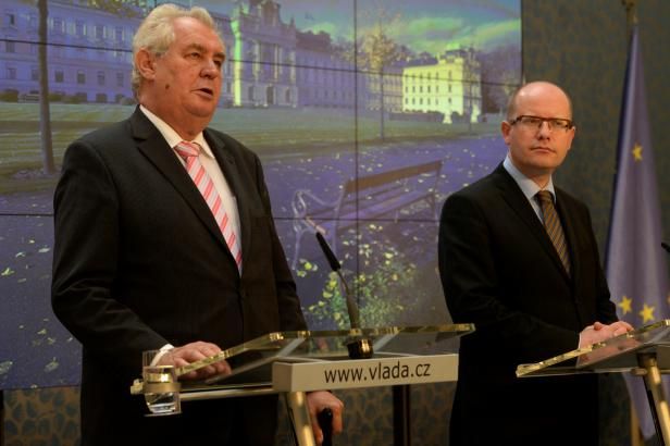 obrázek: Hrad i premiér odmítají kritické výroky OSN na adresu Česka