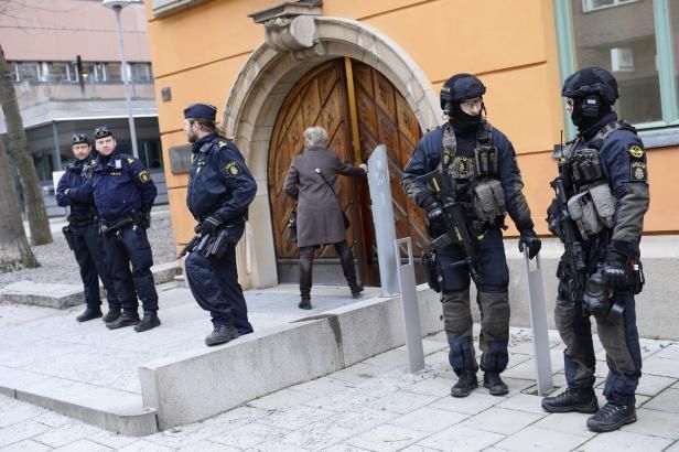 obrázek: Instruktoři prý zneužili švédský program – verbovali bojovníky IS