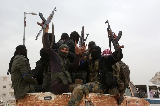 obrázek: Islamisté popravili 56 vládních vojáků na dobyté vojenské základně v Sýrii