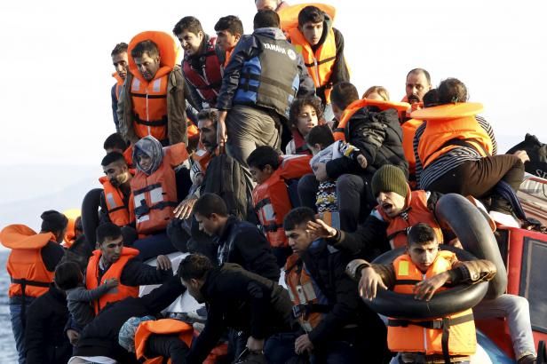 obrázek: Italská stráž zachránila ve Středozemním moři 900 uprchlíků