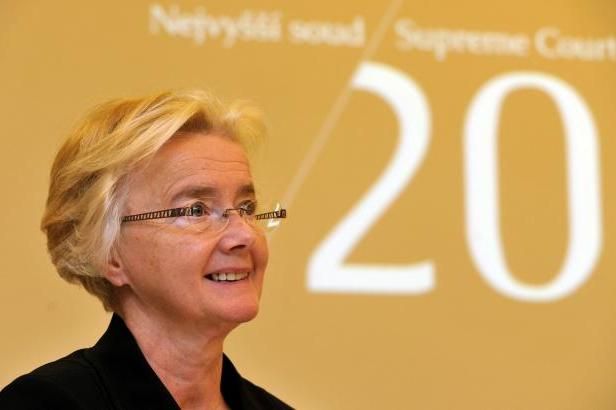 obrázek: Iva Brožová: Nejvyšší soudkyně prezidentům navzdory