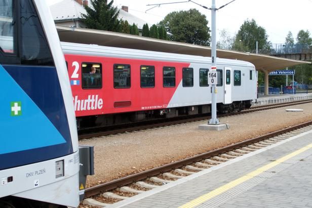 obrázek: Jak odlehčit koridoru a vrátit tradici? Ožívají plány na návrat expresů do Velenic