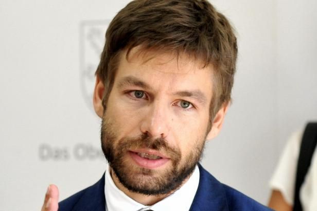 obrázek: Jako náměstek řešil Pelikán problém s IT firmou, teď to prověřuje protikorupční policie