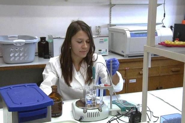 obrázek: Juniorské granty pomohou vědcům skloubit práci a rodinu