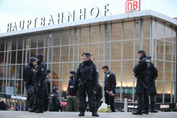 obrázek: Kolínské útoky: Padly první podmínky, většina sexuálních útočníků ale možná trestu unikne