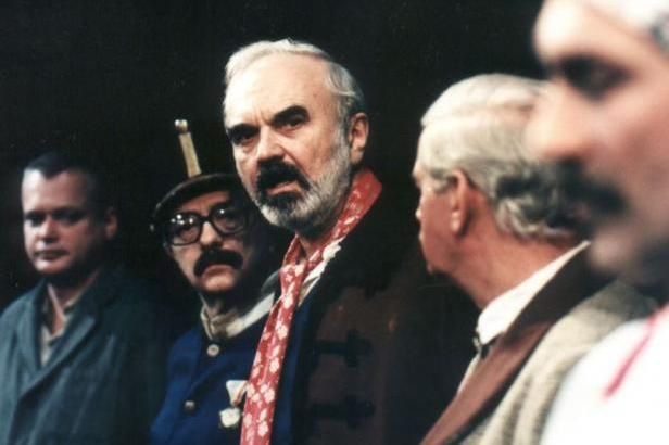 KVÍZ: Připomeňte si legendární hlášky ze Smoljakových filmů i z Cimrmana