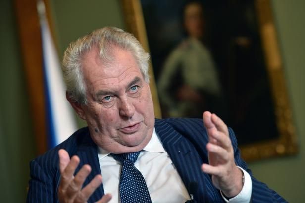 obrázek: Miloš Zeman vyrazí za muslimy, navštíví Jordánsko a Emiráty