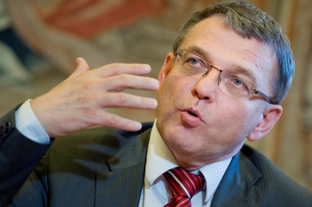 obrázek: Ministr Zaorálek: Nesuďme Polsko. Řešení uprchlické krize je důležitější