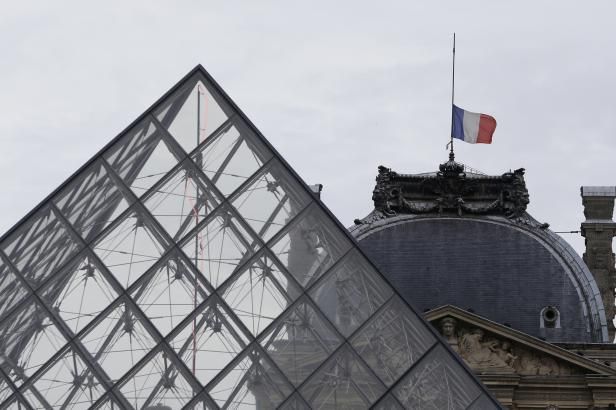 obrázek: Muslimové vyjadřují soustrast, obávají se ale, že se negativní nálady obrátí proti nim