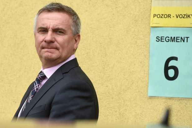 obrázek: Mynář potvrdil, že nedostal prověrku. Zvažuje rozklad