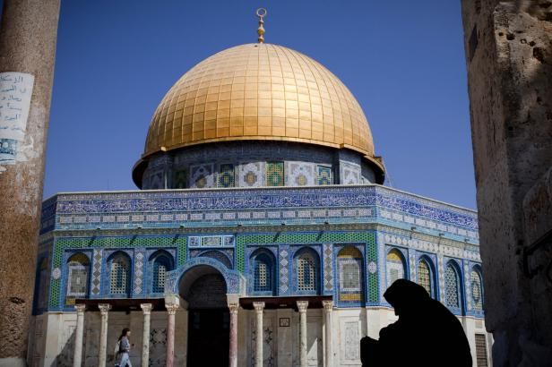 obrázek: Na Chrámové hoře mezi Palestinci a Izraelci opět létaly kameny