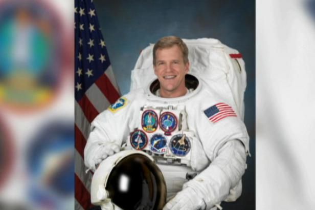 obrázek: Ne pádu raketoplánu, astronaut Parazynski se bojí nesplnění úkolu