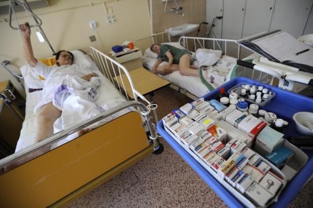 obrázek: Není na platy, systém se může zhroutit, varují léčebny
