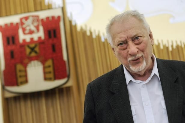 obrázek: Nesloužím Zemanovi, svůj názor si nechám, míní vyznamenaný novinář
